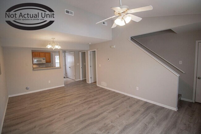 Building Photo - 1604 Citadel Dr