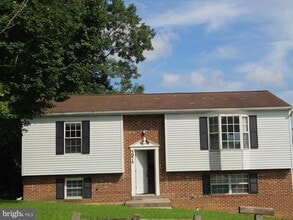 Building Photo - 5974 Fisher Rd