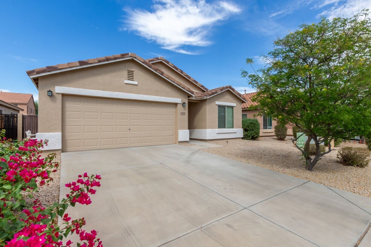 Introducing Your Dream Home in San Tan Hei... House Rental in San Tan