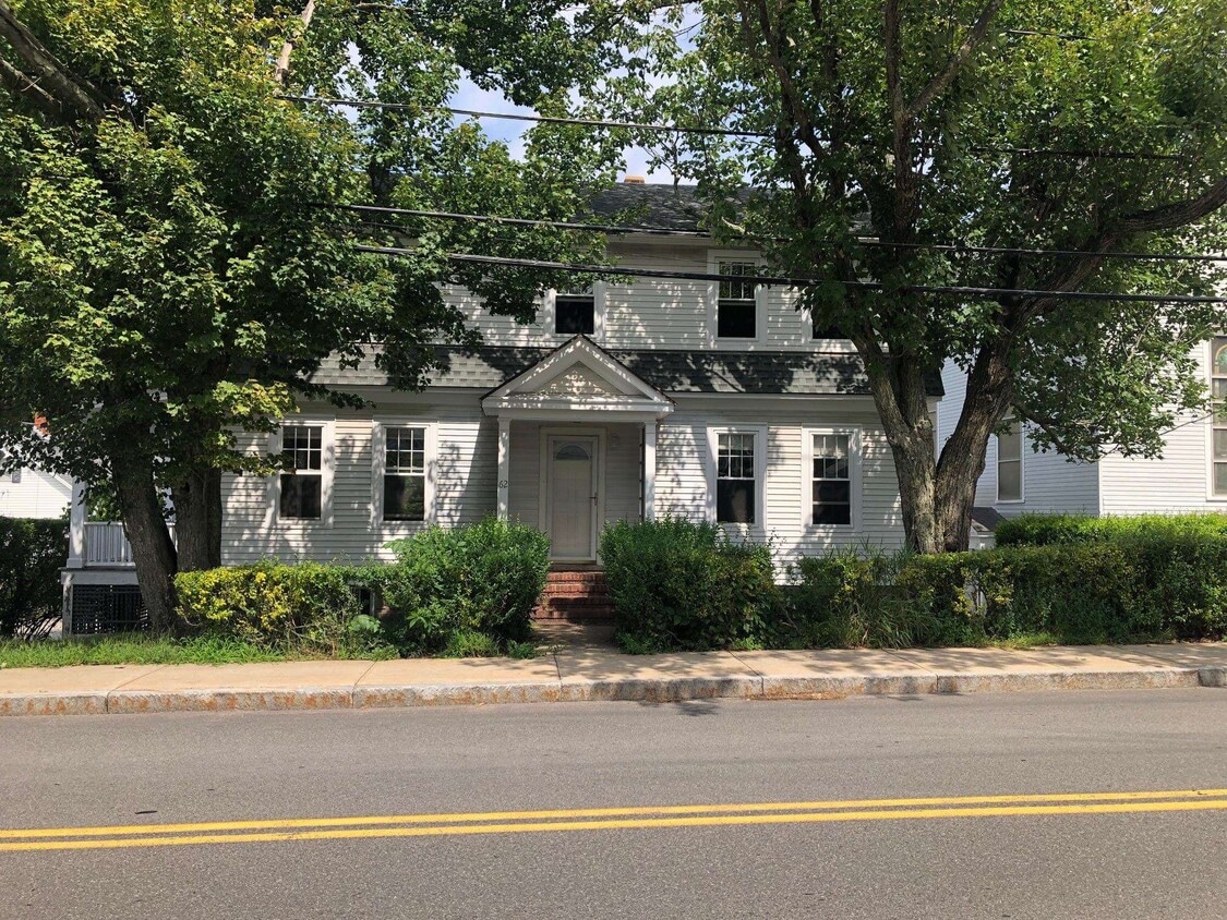 62 Government St, Kittery, ME 03904 House Rental in Kittery, ME