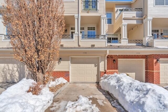 Building Photo - 1458 S Dayton Cir