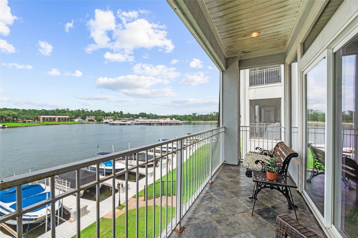 Foto principal - 168 Lake Point Blvd