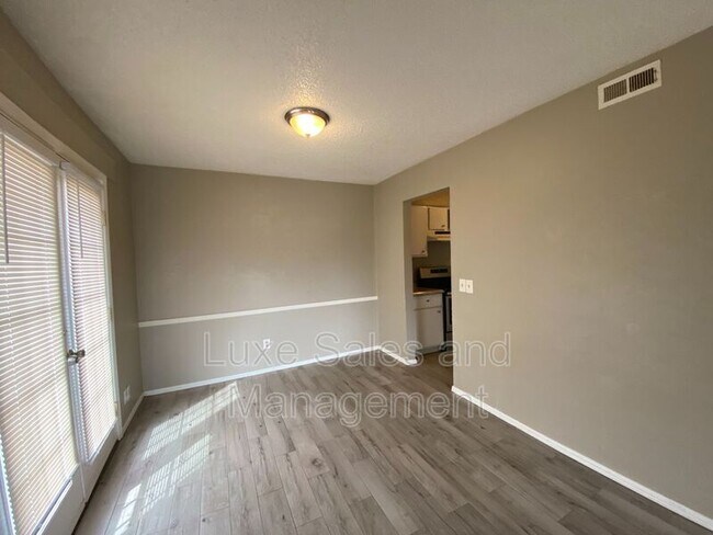 Building Photo - 6048 NW Expressway