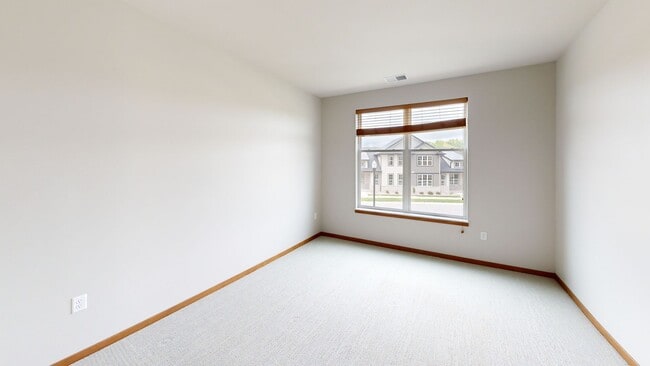 Interior Photo - Howard Commons