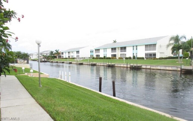 Building Photo - 4012 Coronado Pkwy