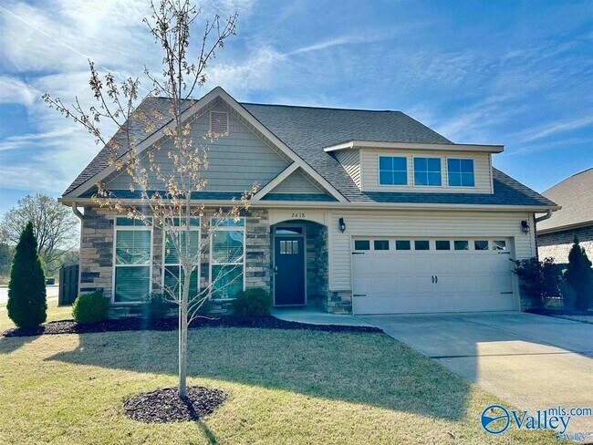 Foto del edificio - 2618 W Creek Dr