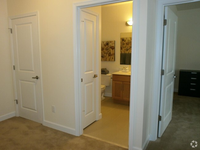 Bathroom - The Reserve at Becks Pond