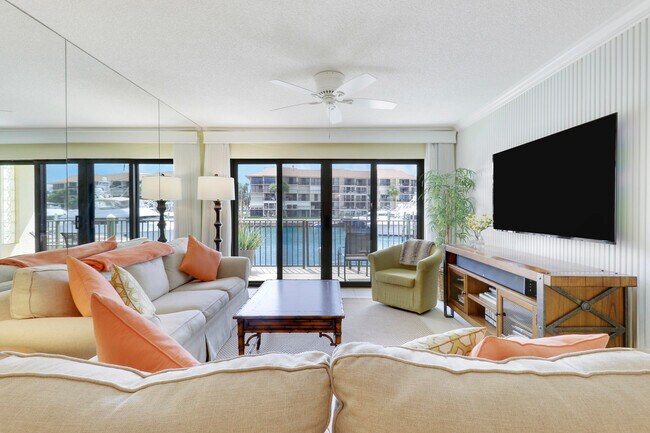 Foto del edificio - 1301 Seafarer Cir