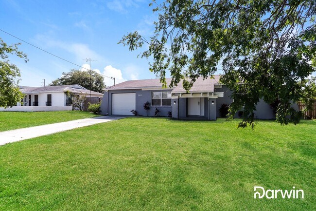 Building Photo - 7021 Landover Blvd, Spring Hill, FL 34608