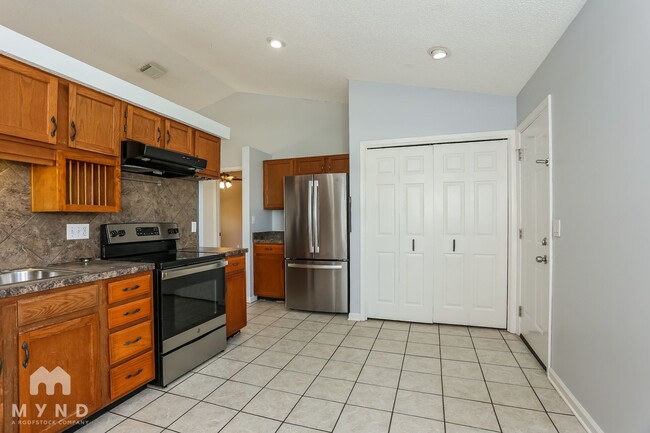 Building Photo - 2631 Moorsfield Ln