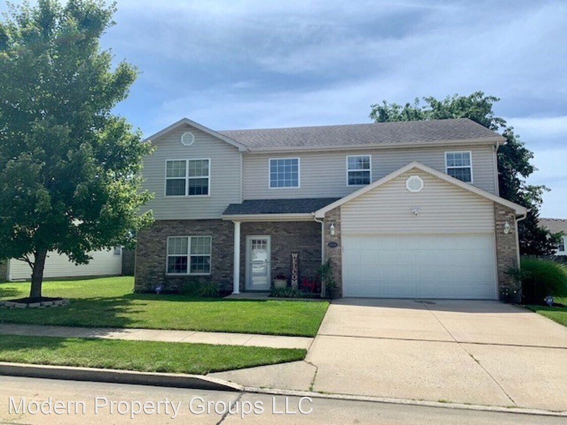 Primary Photo - 3 br, 2.5 bath House - 2106 Bay Brook Dr