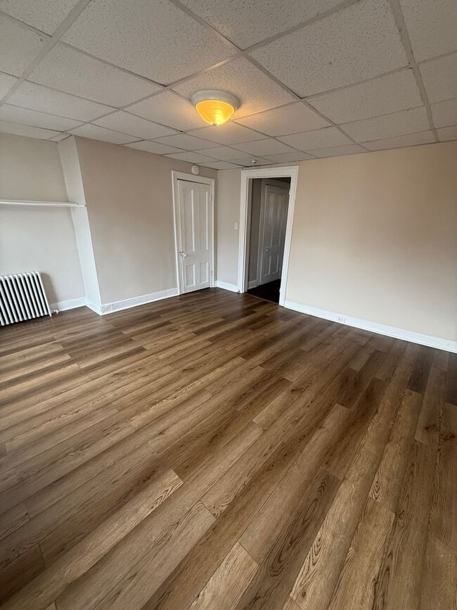 Building Photo - 115 Liberty St