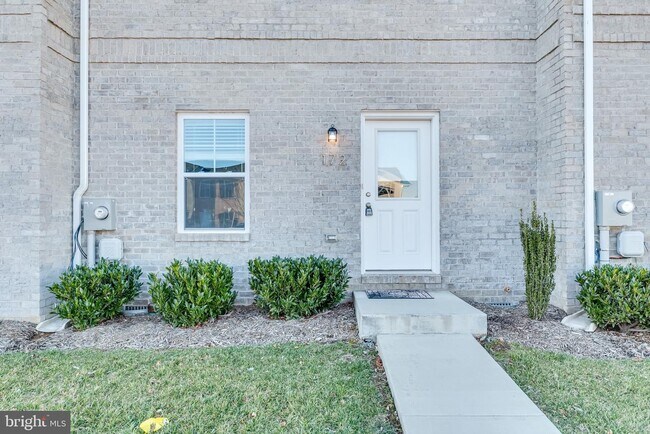 Building Photo - 197 Disciple Ln