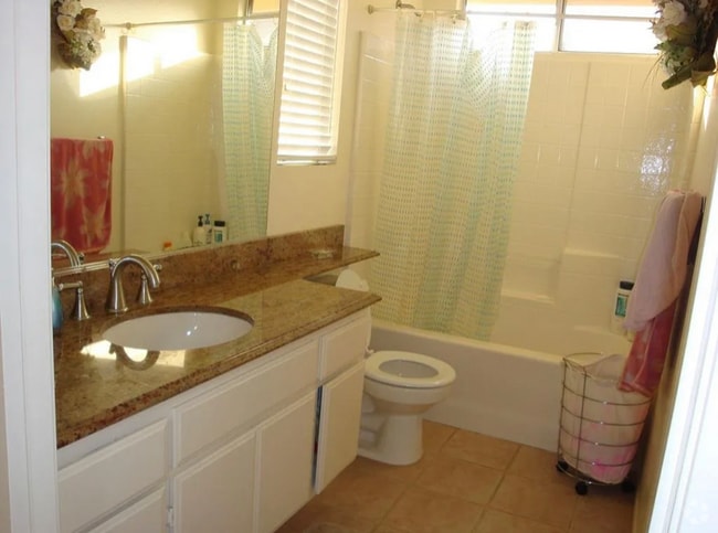Building Photo - 11156 Ivy Hill Dr
