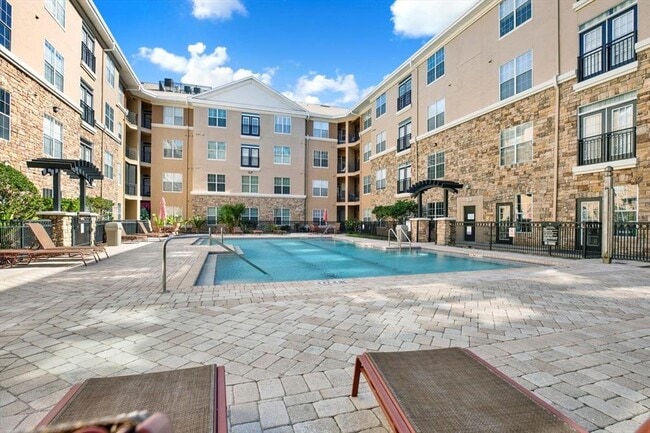 Foto del edificio - 4221 W Spruce St