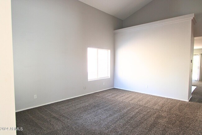 Foto del edificio - 3810 W Naomi Ln