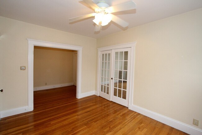 Building Photo - 366 Savin Hill Ave