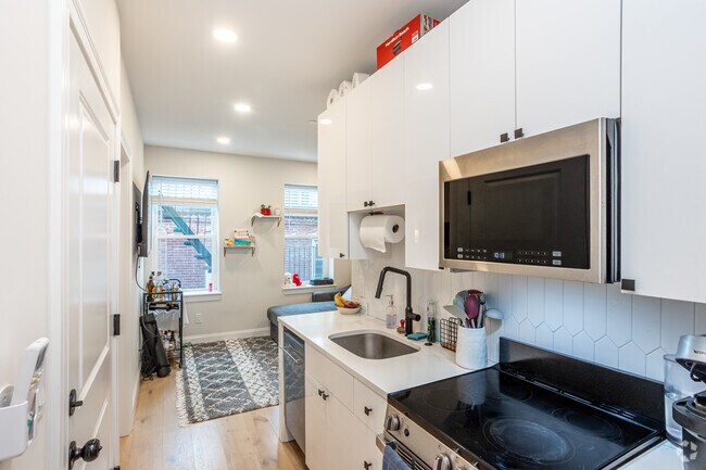 3 habitaciones, 1 baño - 605 pies cuadrados - Cocina - 15 Bartlett Pl