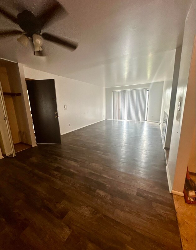 Foto del edificio - 7721 N 60th St