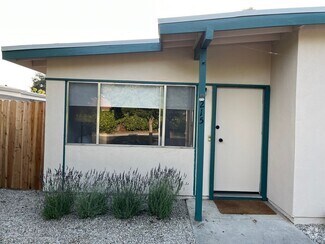 Building Photo - 215 Lark Ellen Ave