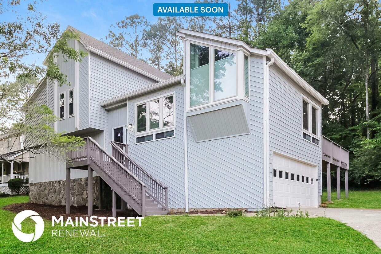 Foto principal - 587 Farmbrook Trail NE