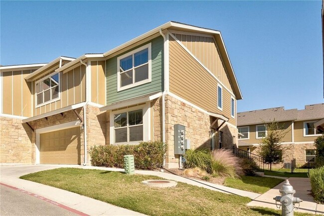 Building Photo - 516 E Slaughter Ln