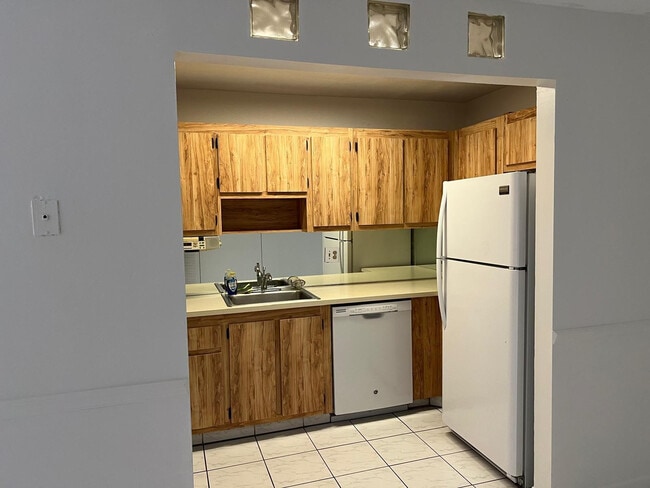 Foto del edificio - 3223 NW 102nd Terrace