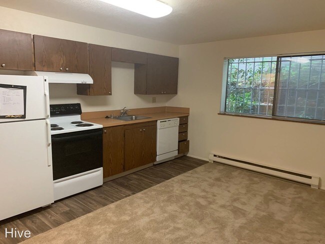Foto del edificio - 7000 Roosevelt Way NE