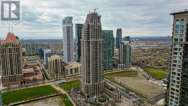 Building Photo - 388-2388 Prince of Wales Dr