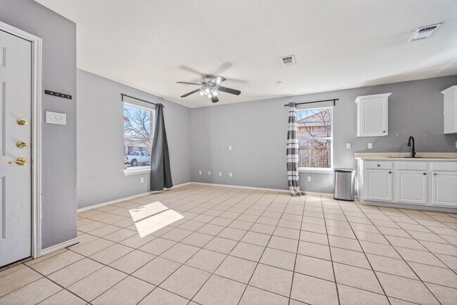 Foto del edificio - Minutes From Lackland AFB!!