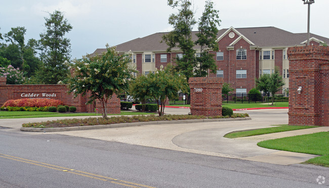 Building Photo - Calder Woods