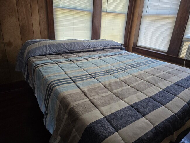 Building Photo - 2818 Avenue G