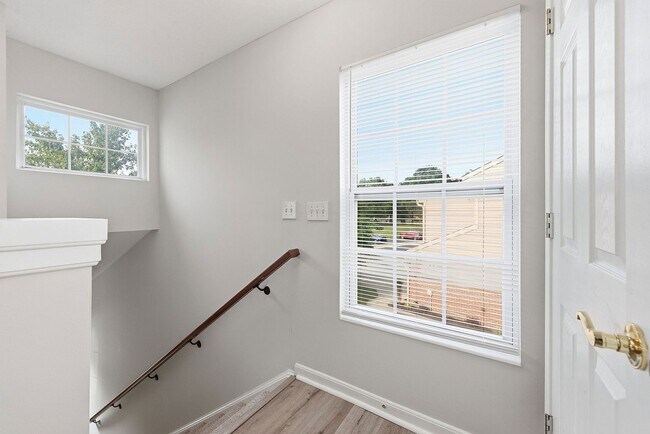 Foto del edificio - 6823 Cloudscape Way