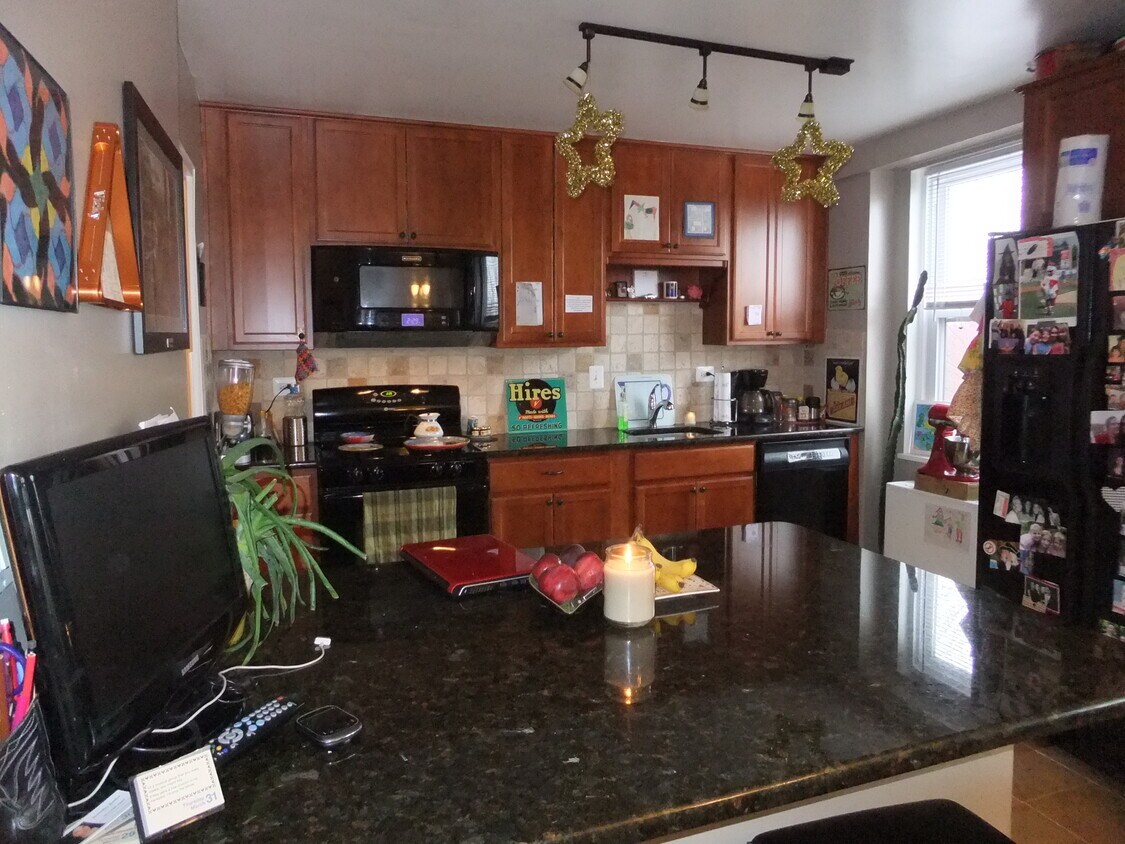 1600 Hagys Ford Rd Unit 3v, Narberth, PA 19072 Condo for Rent in