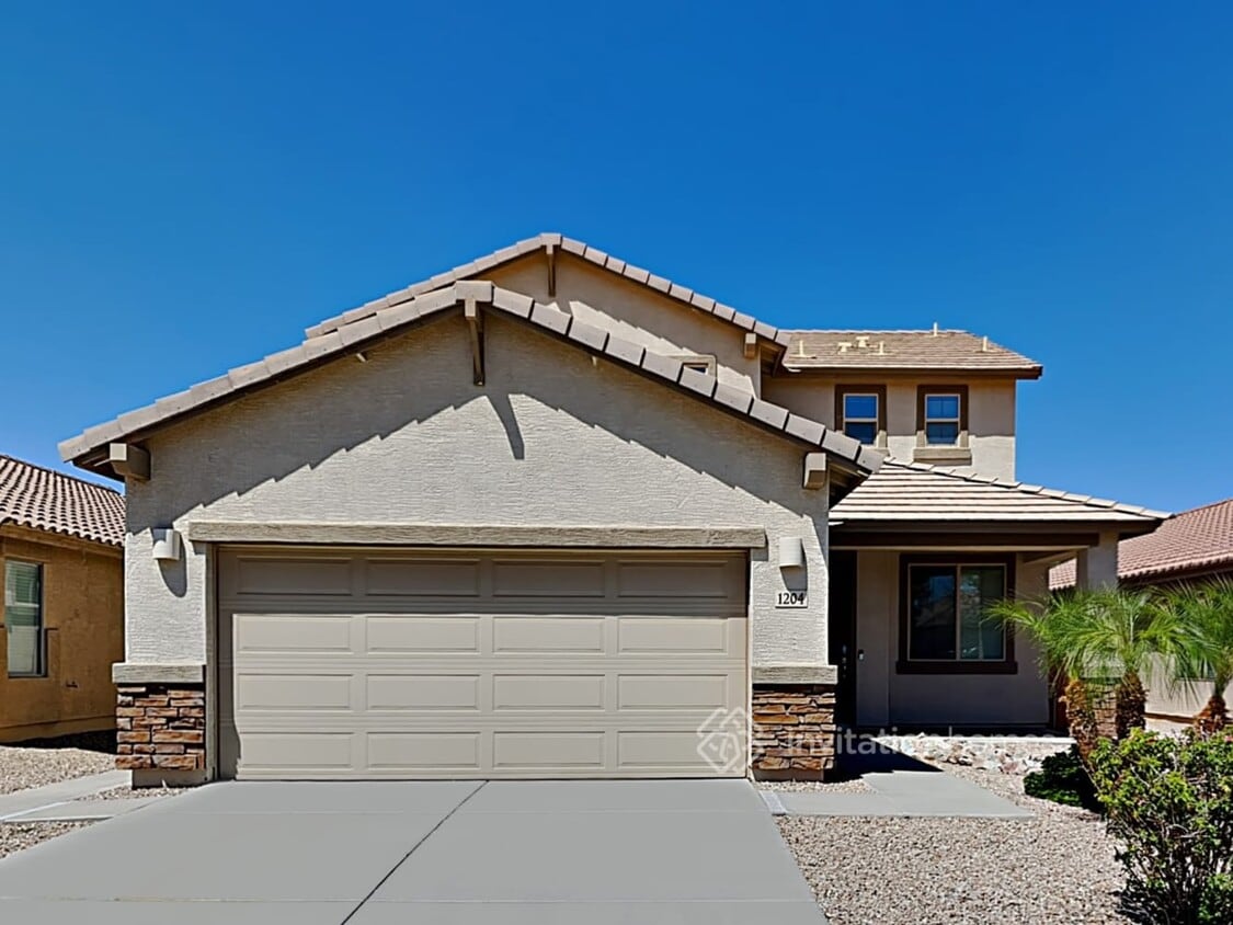 Primary Photo - 1204 W Mesquite Tree Ln