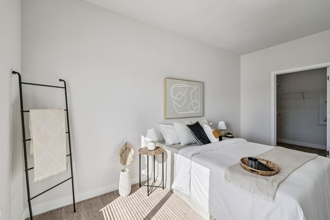 Interior Photo - The Residences at Jamestown Quarry