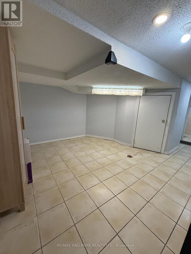 Photo du bâtiment - 30 Curzon St