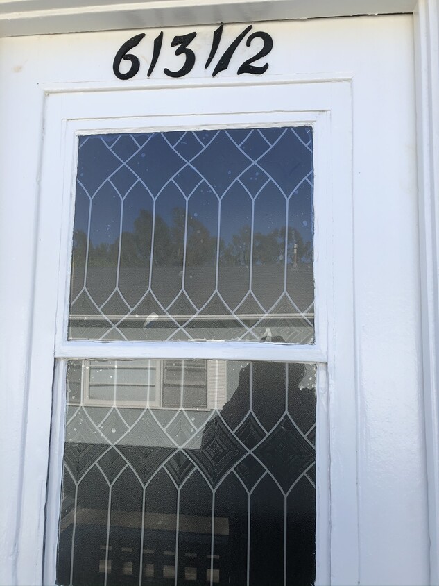 Foto principal - 613 1/2 Kelton Ave