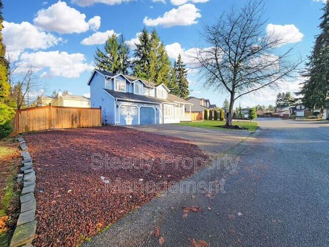 Building Photo - 3401 243rd St E