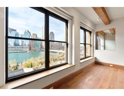 Foto del edificio - 33 Sleeper St