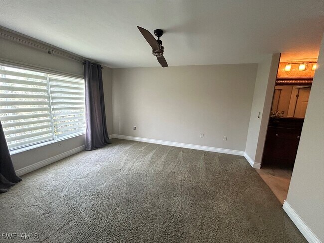 Foto del edificio - 15171 Cedarwood Ln