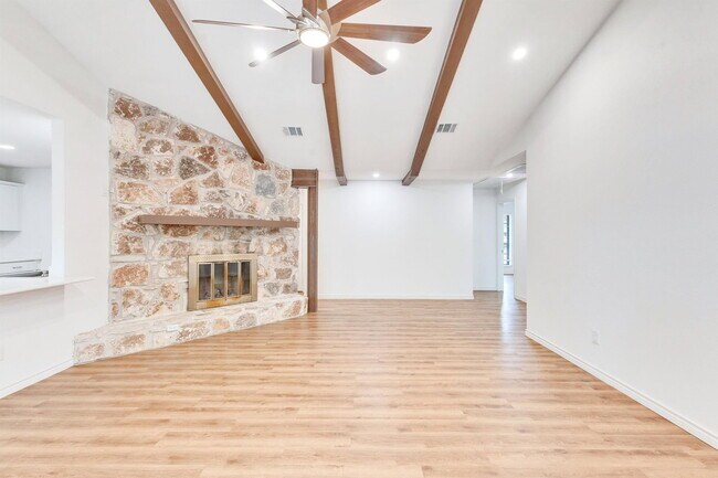 Foto del edificio - 1410 Vista Ridge Cove