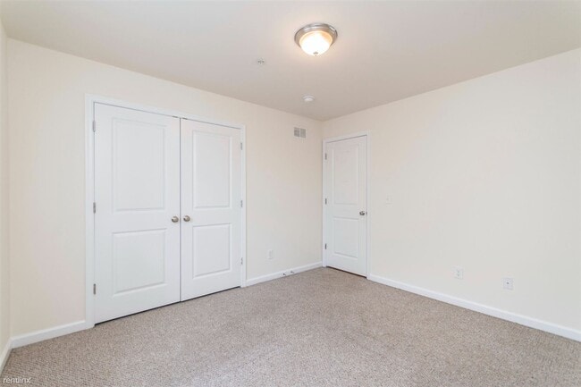 Building Photo - 4 br, 2 bath Duplex - 1811 W BERKS ST Unit A