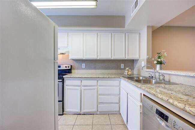 Foto del edificio - 12653 Windsor Village Dr