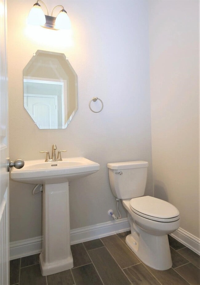 Building Photo - 8202 Aleppo Pine Ln