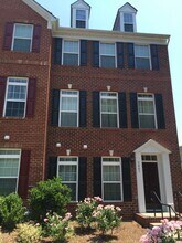 Building Photo - 3807 Fish Pond Ln
