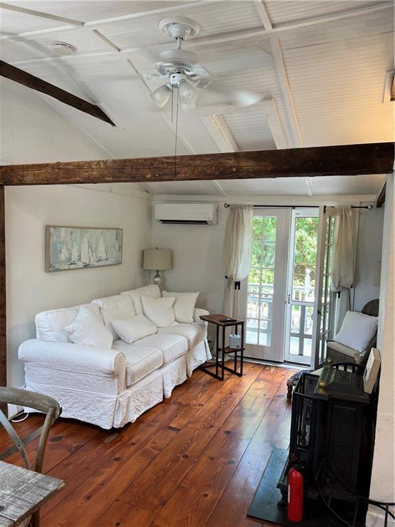 Foto del edificio - 377 3rd Beach Rd