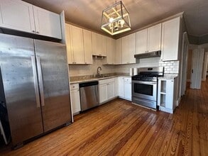 Building Photo - 123 W 6th St