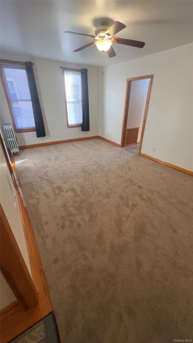 Foto del edificio - 41-38 49th St