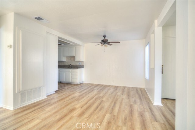 Building Photo - 901 Golden Springs Dr